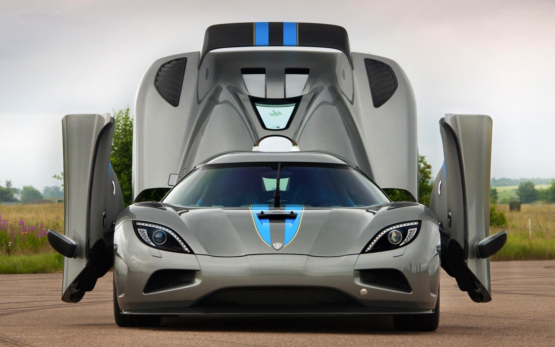 Koenigsegg Agera R front view