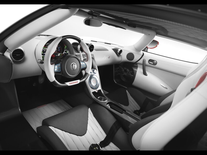 Koenigsegg Agera R interior