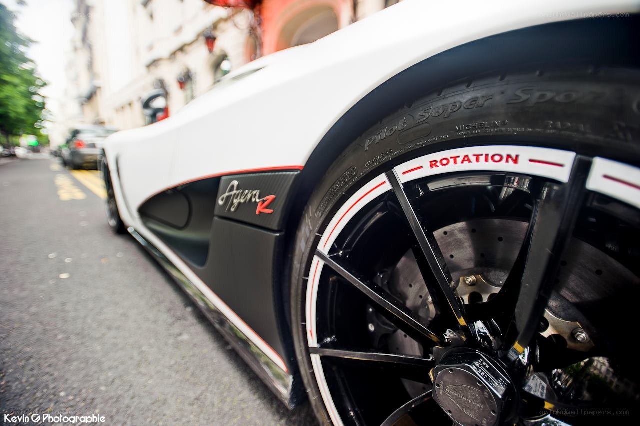Koenigsegg Agera R wheel
