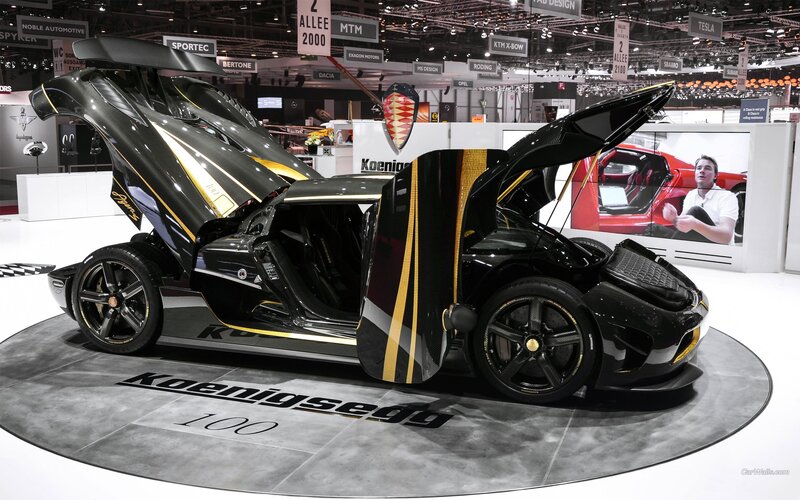 Koenigsegg Agera RS — Black, Dramatic, Photograph