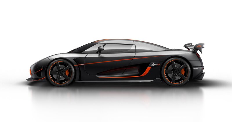 Koenigsegg Agera RS — Black, Sleek, Photograph