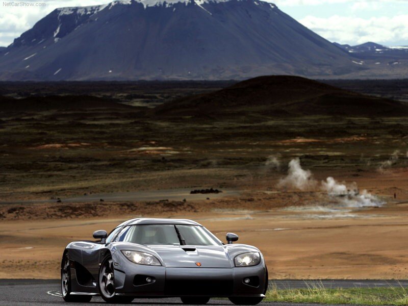 Koenigsegg CCX on a scenic road