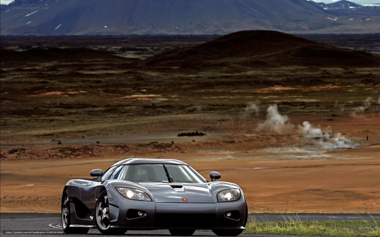 Koenigsegg CCX on a scenic road