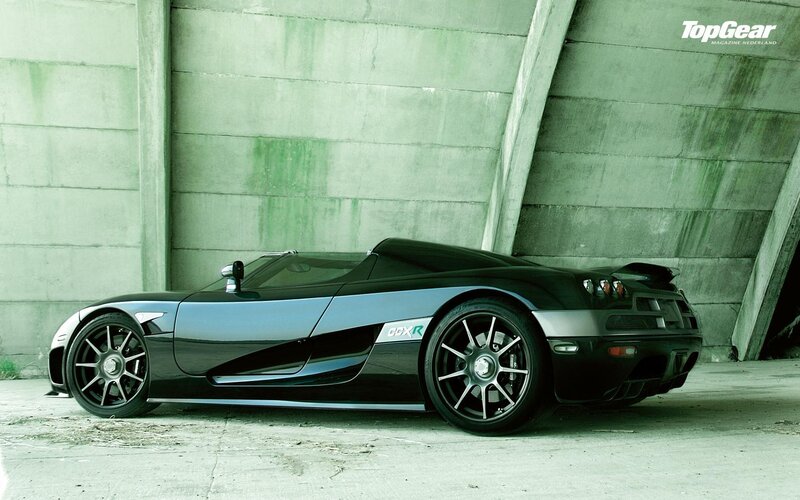 Koenigsegg CCXR in concrete tunnel