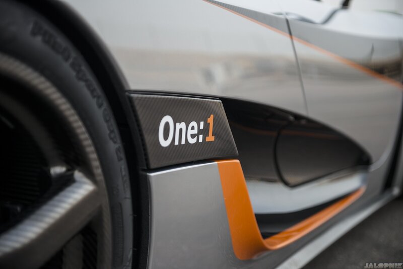 Koenigsegg One:1 — Silver, Modern