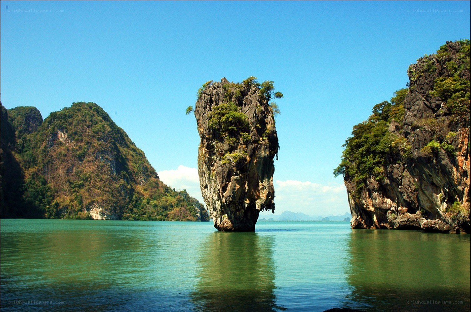 Koh Tapu rock formation