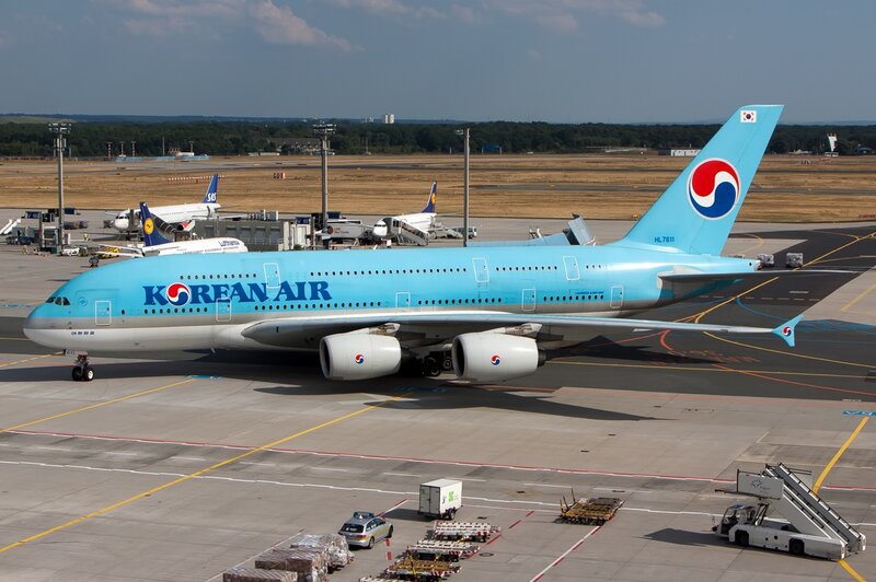 Korean Air Airplane — Blue