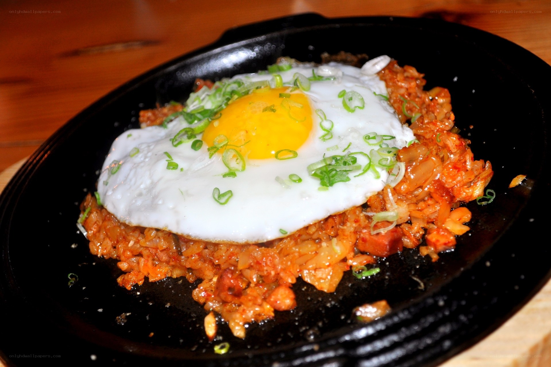 Korean rice with fried egg