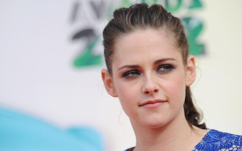 Kristen Stewart at an awards event