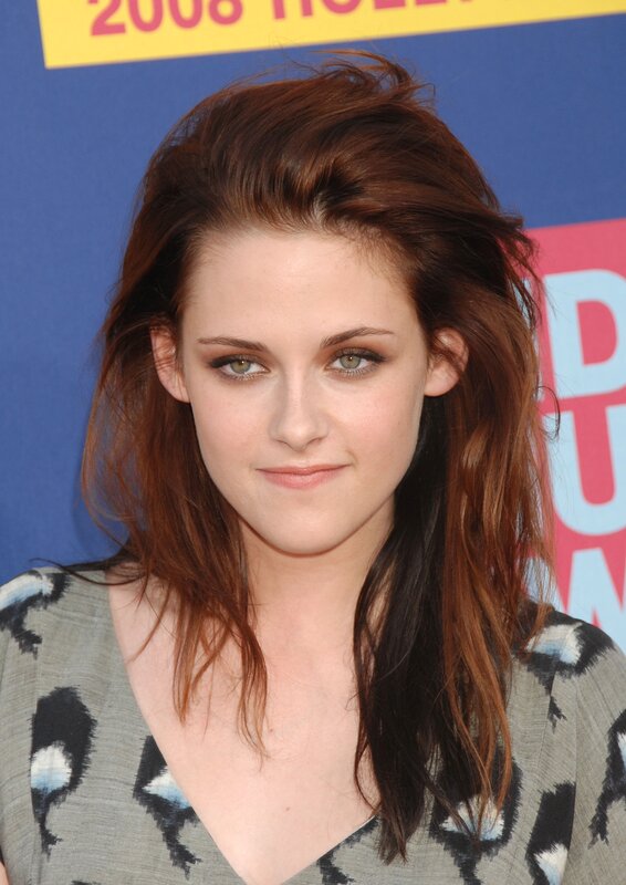 Kristen Stewart at event