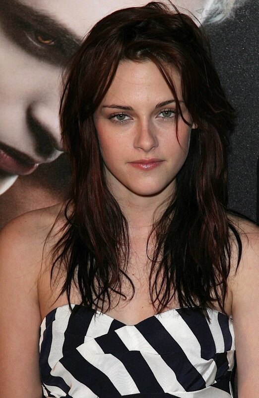 Kristen Stewart at event