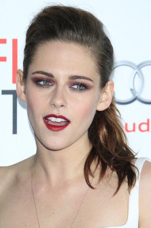 Kristen Stewart at event