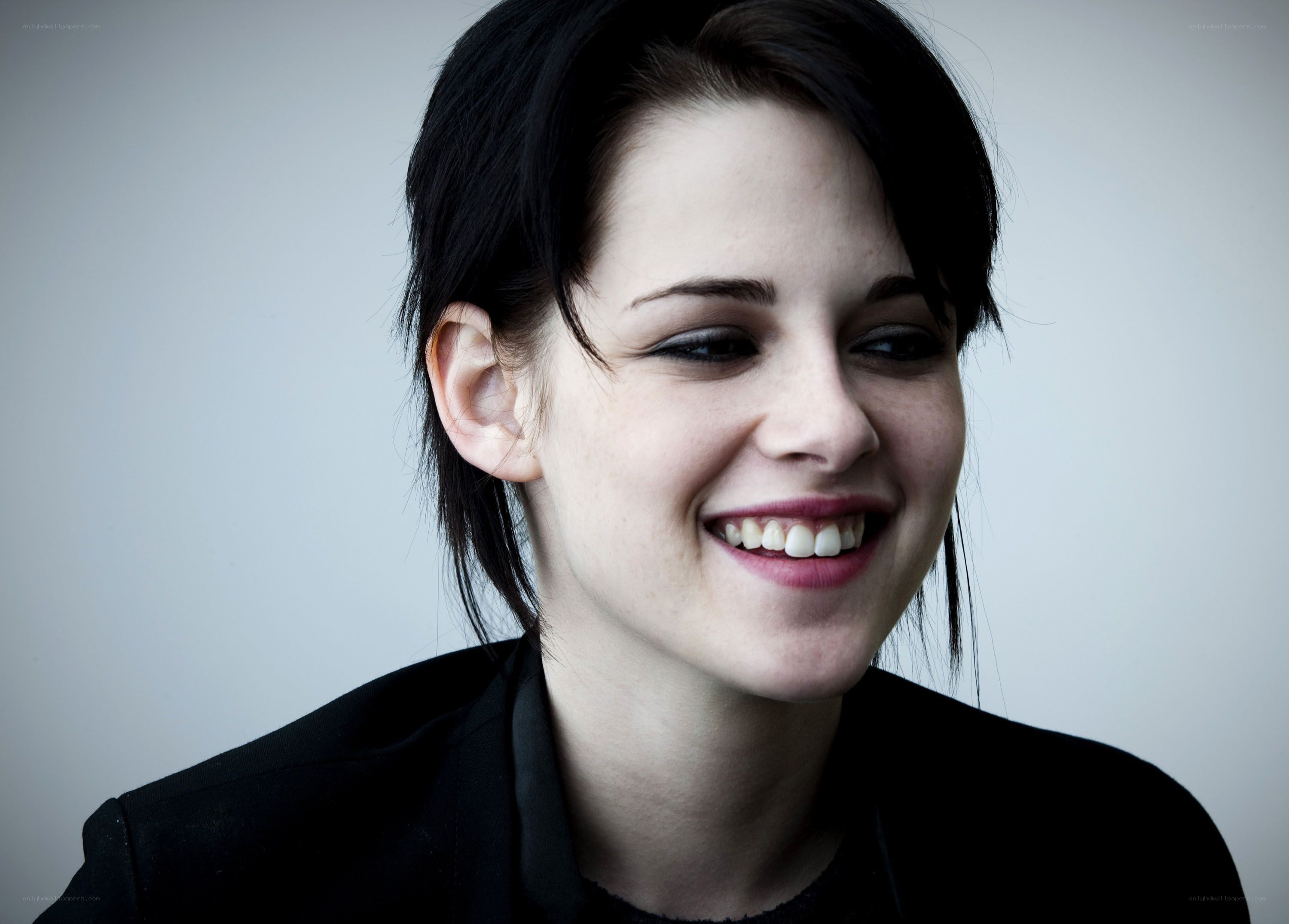 Kristen Stewart smiling