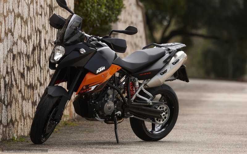 KTM 990 Adventure Motorcycle — Black, Calm