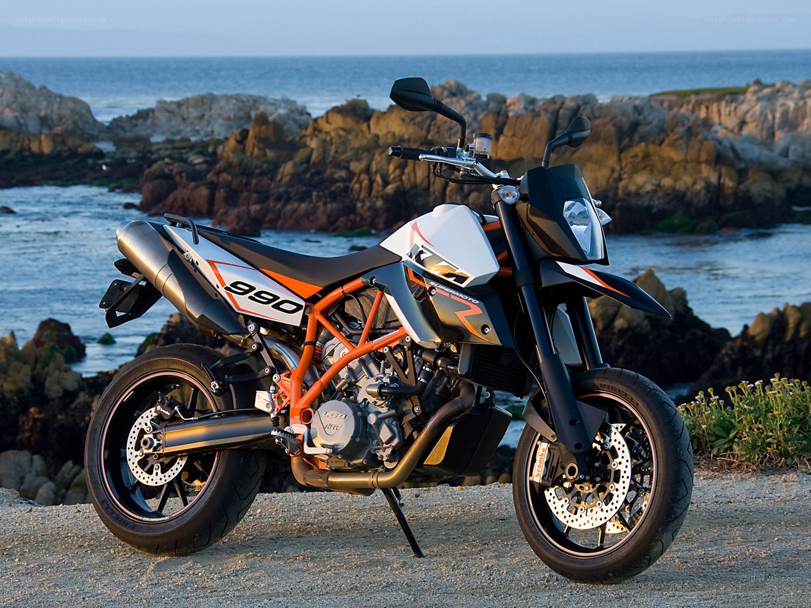 KTM 990 Supermoto by the coast