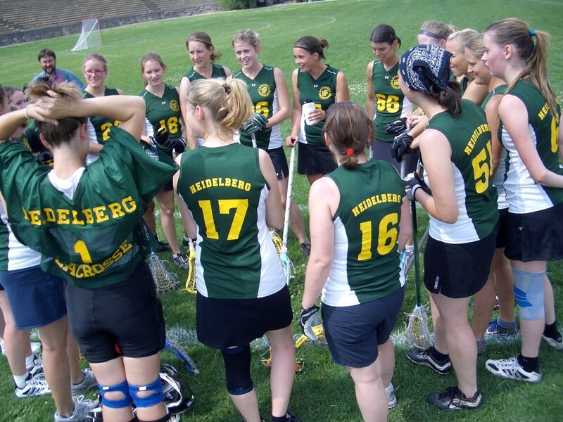 Lacrosse team huddle