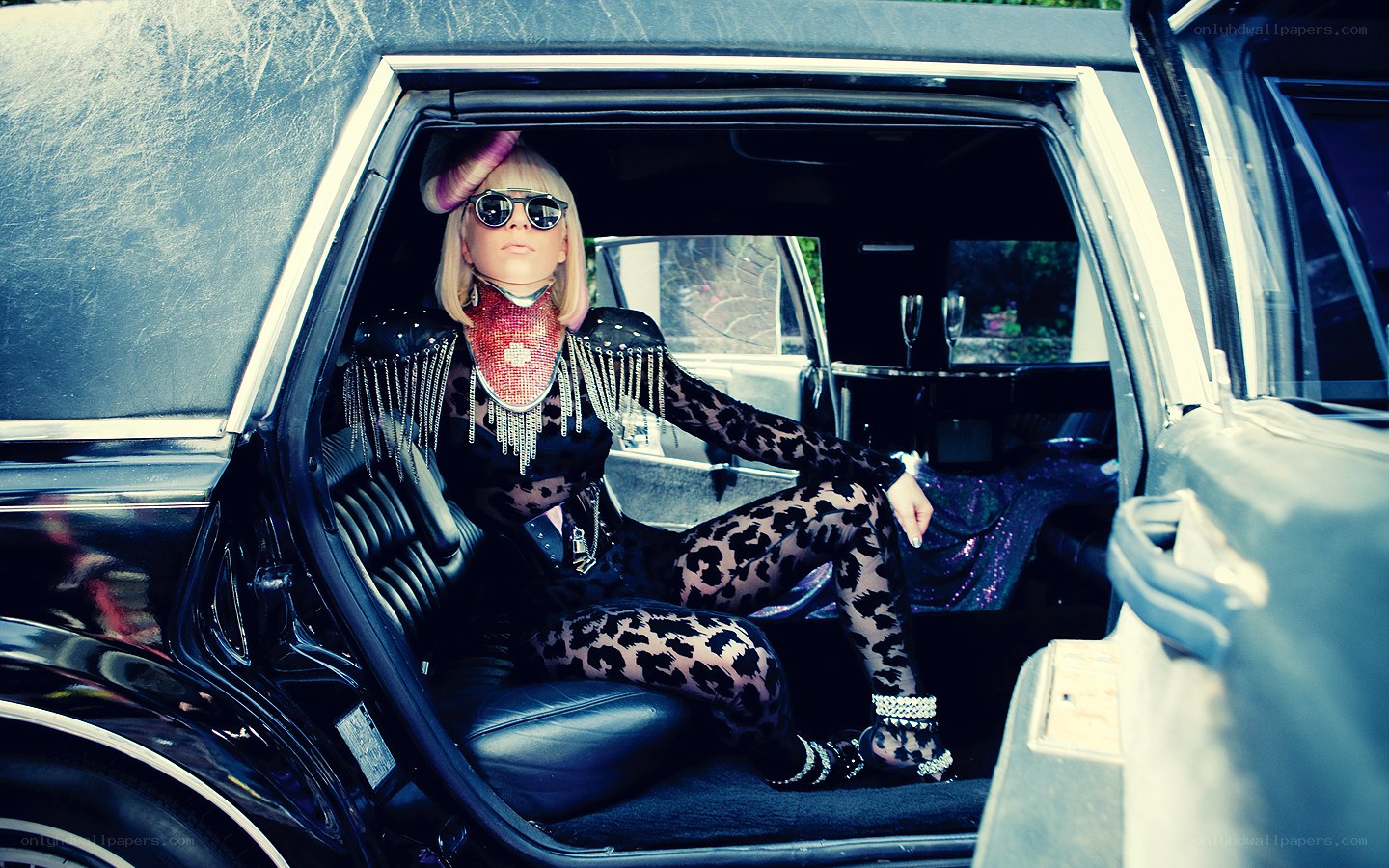 Lady Gaga in a limo