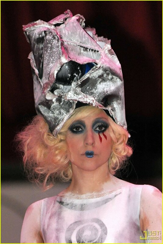 Lady Gaga in avant-garde headpiece