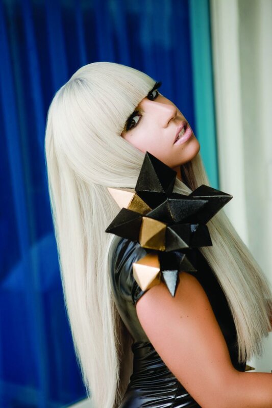 Lady Gaga in avant-garde outfit