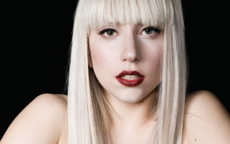 Lady Gaga with blonde hair