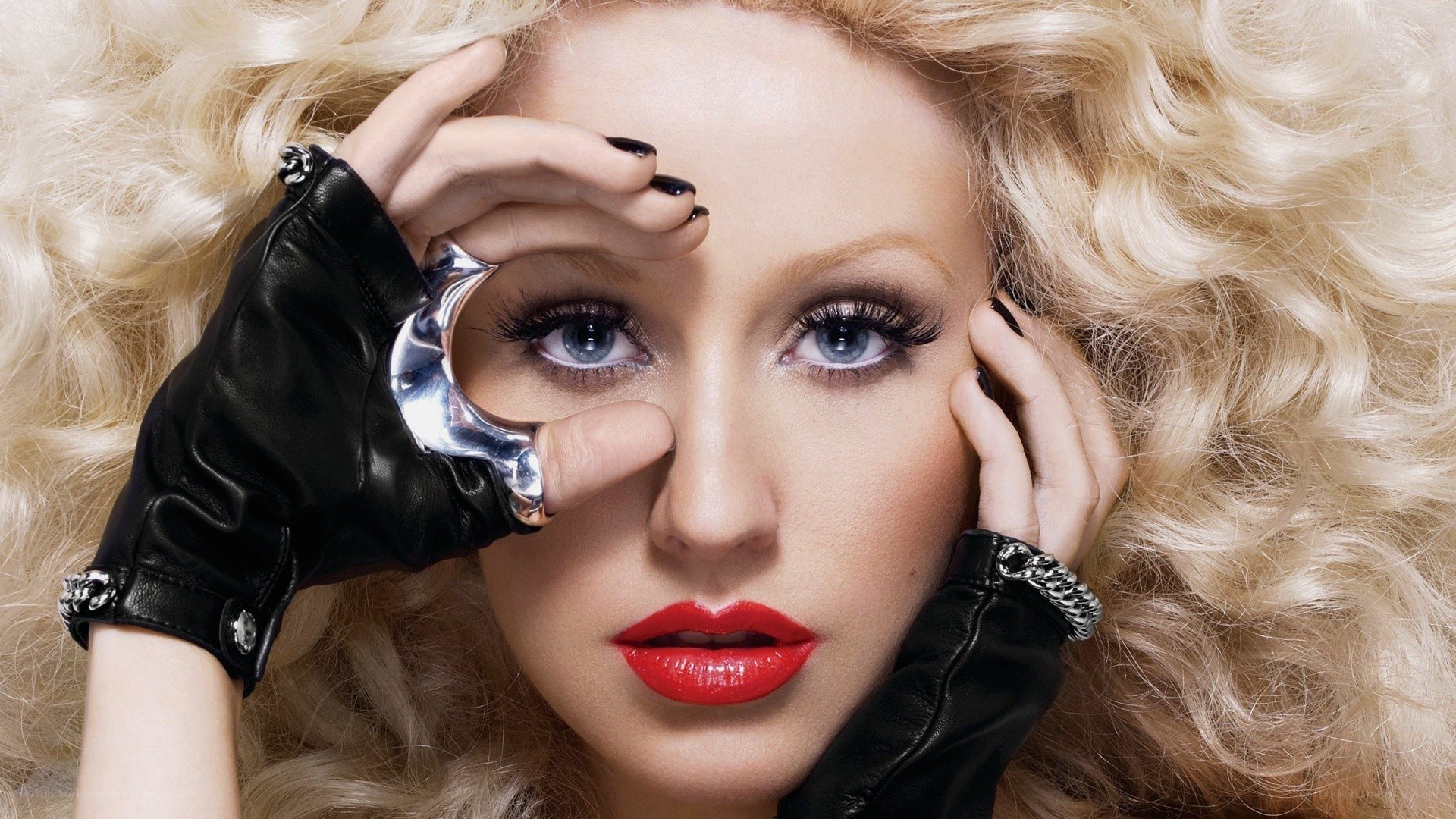 Lady Gaga with red lips