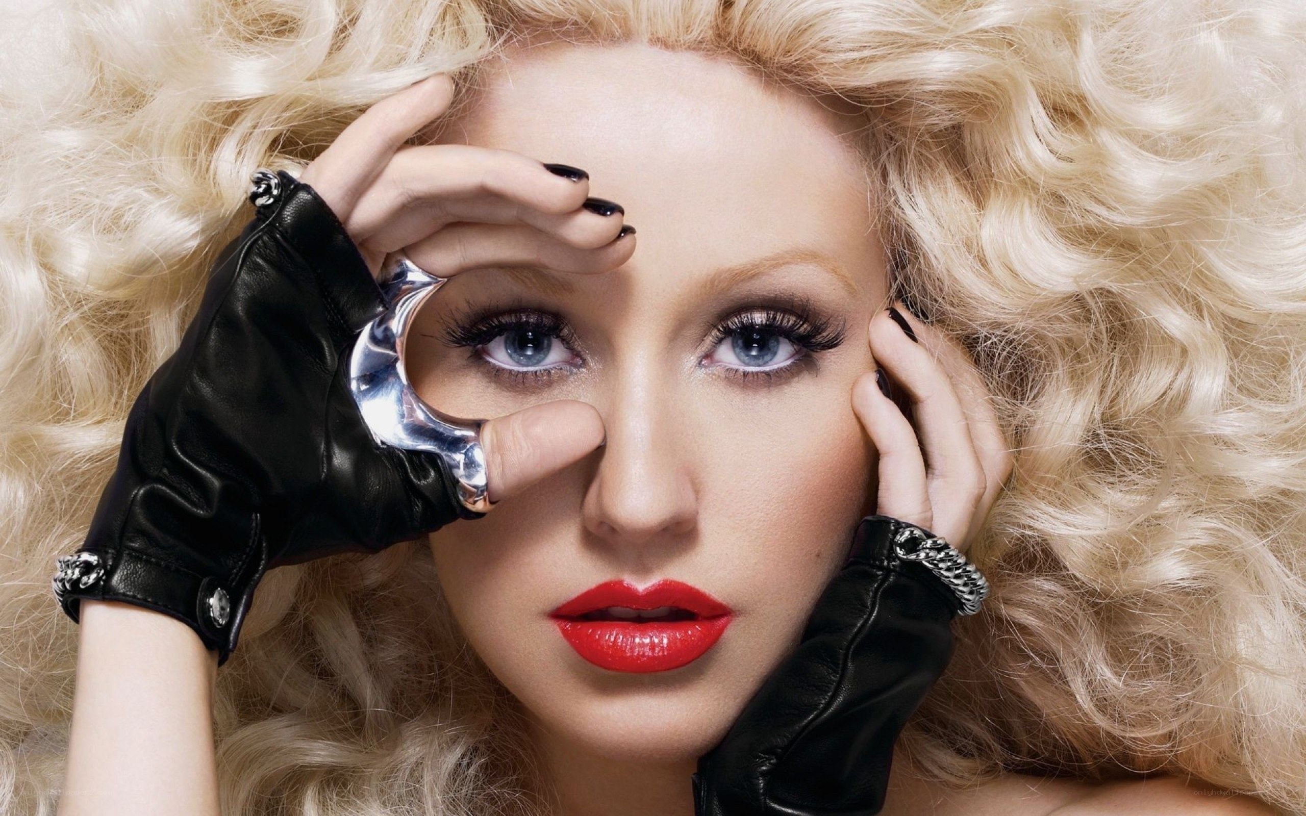 Lady Gaga with red lipstick