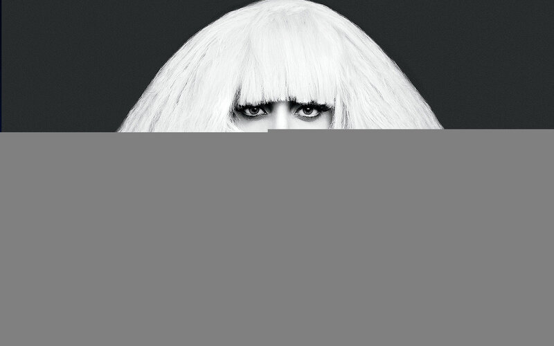 Lady Gaga with white wig