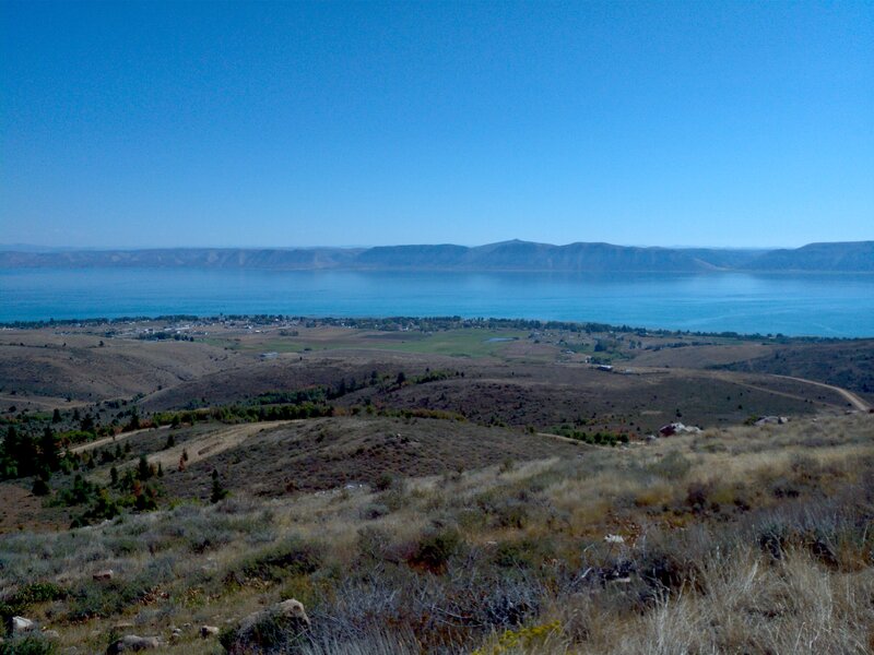 Lake and Hills Landscape — Blue