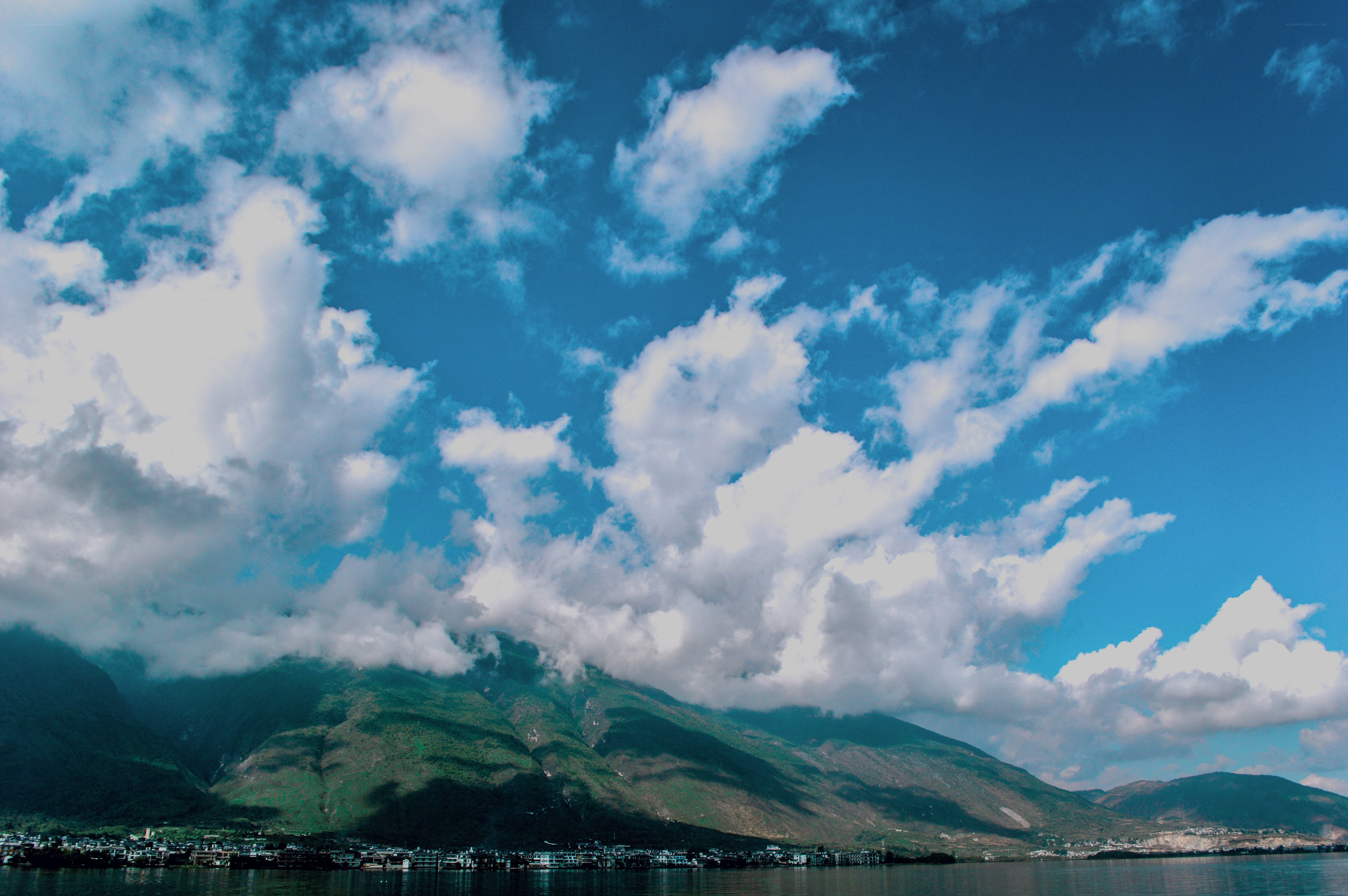 Lake and mountain landscape