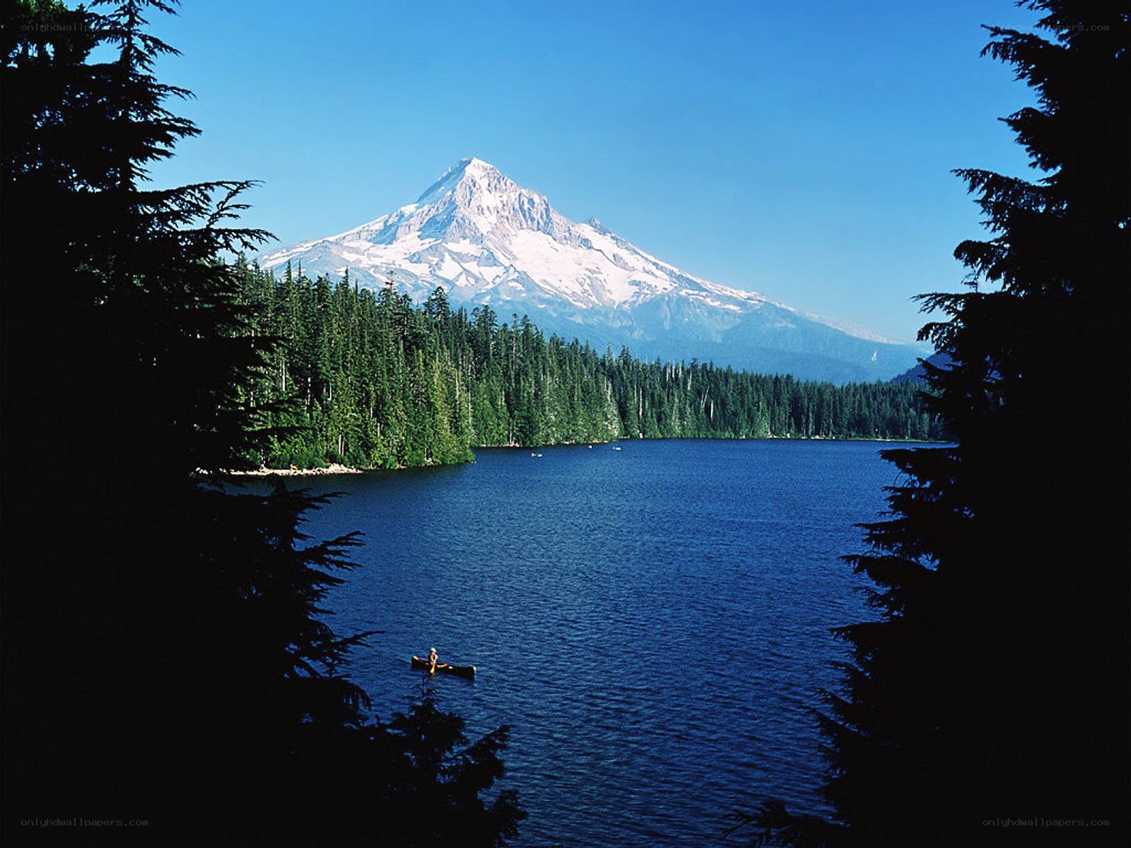 Lake and mountain landscape