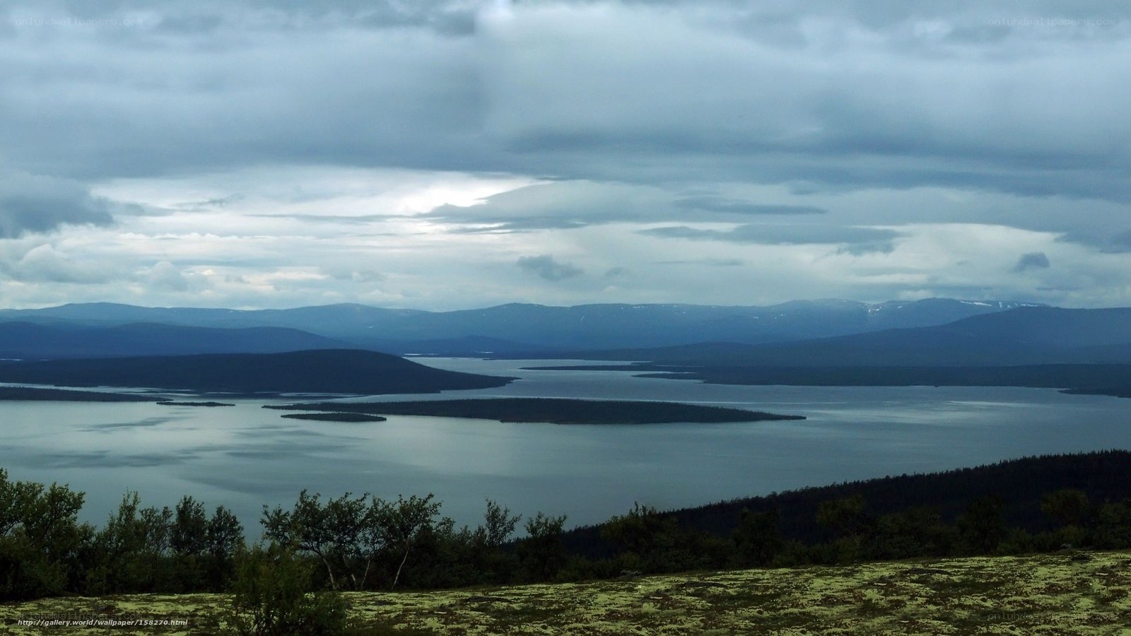 Lake and mountain landscape