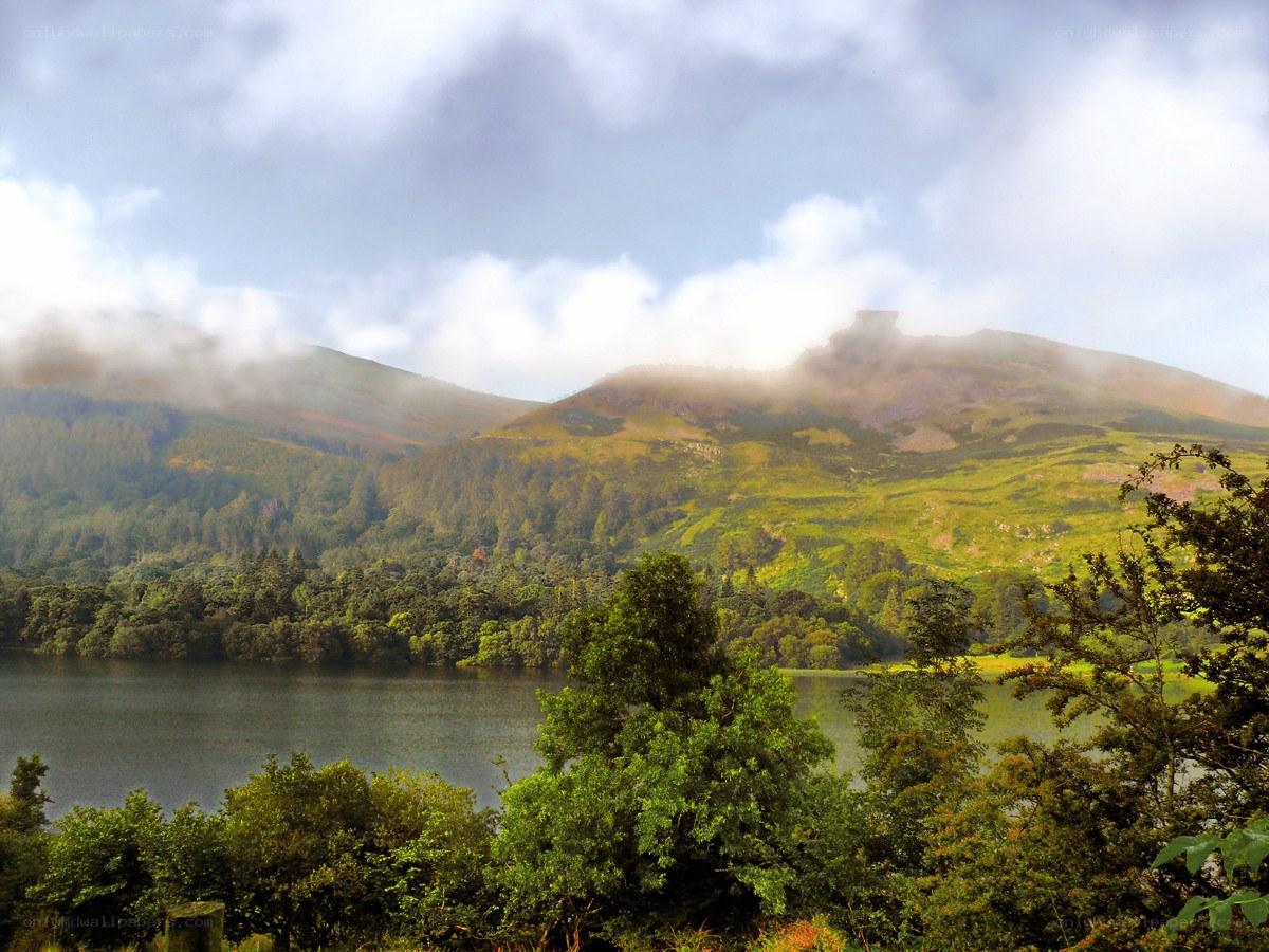 Lake and mountain landscape