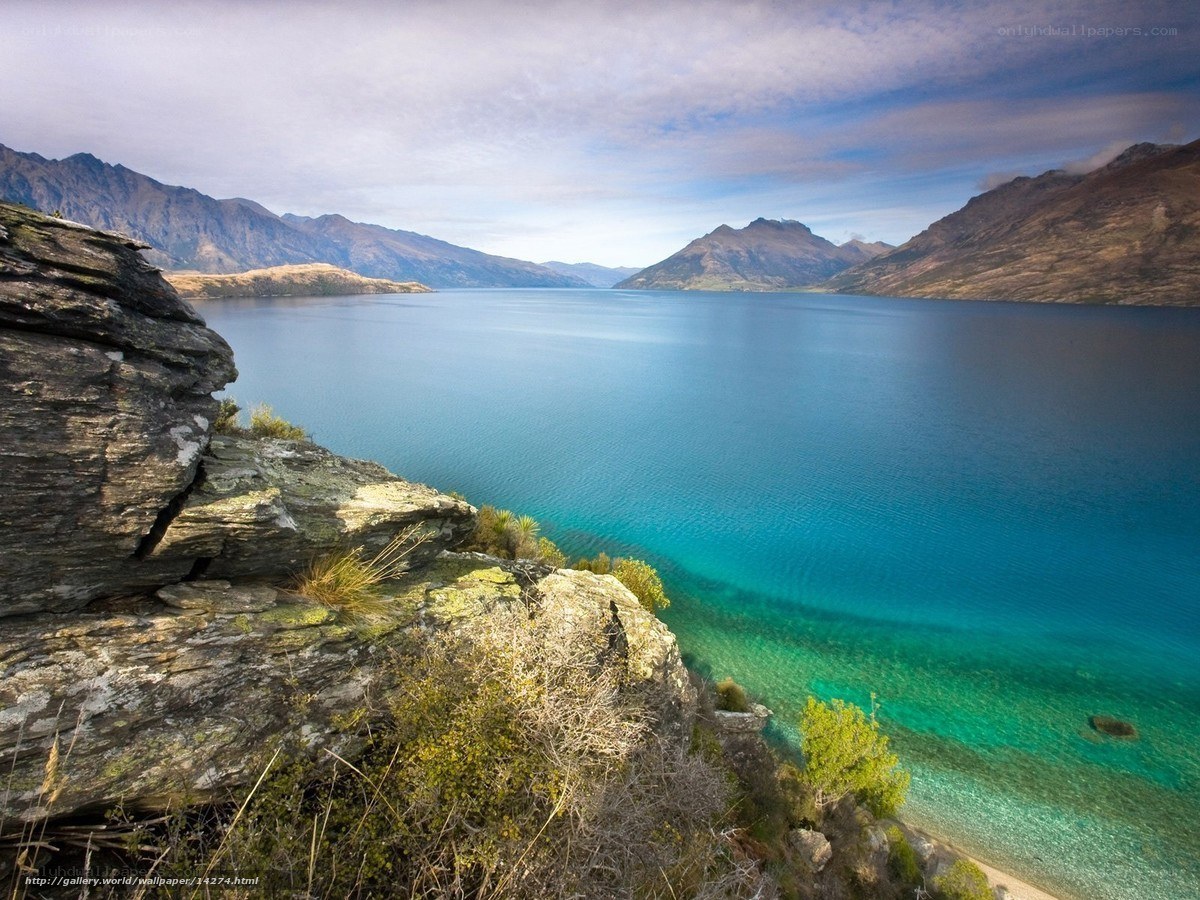 Lake and mountain landscape