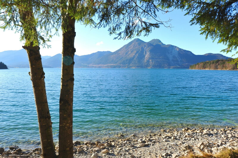 Lake and Mountain View — Blue, Serene