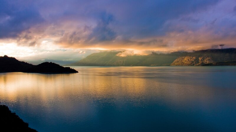 Lake at Sunset — Blue, Mountains