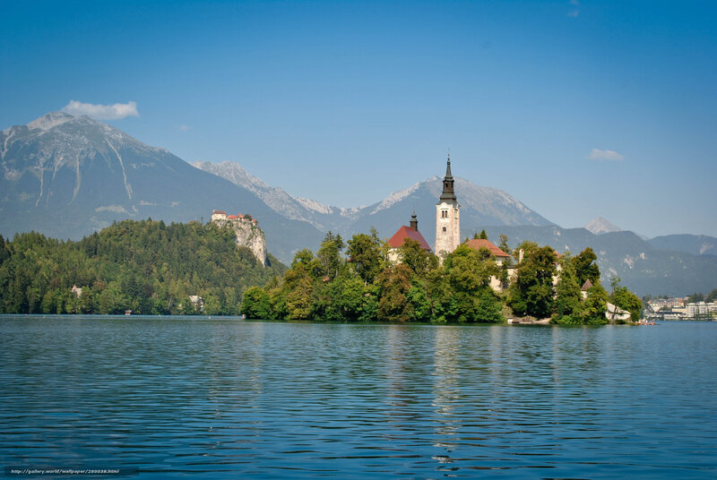 Lake Bled with church and mountains