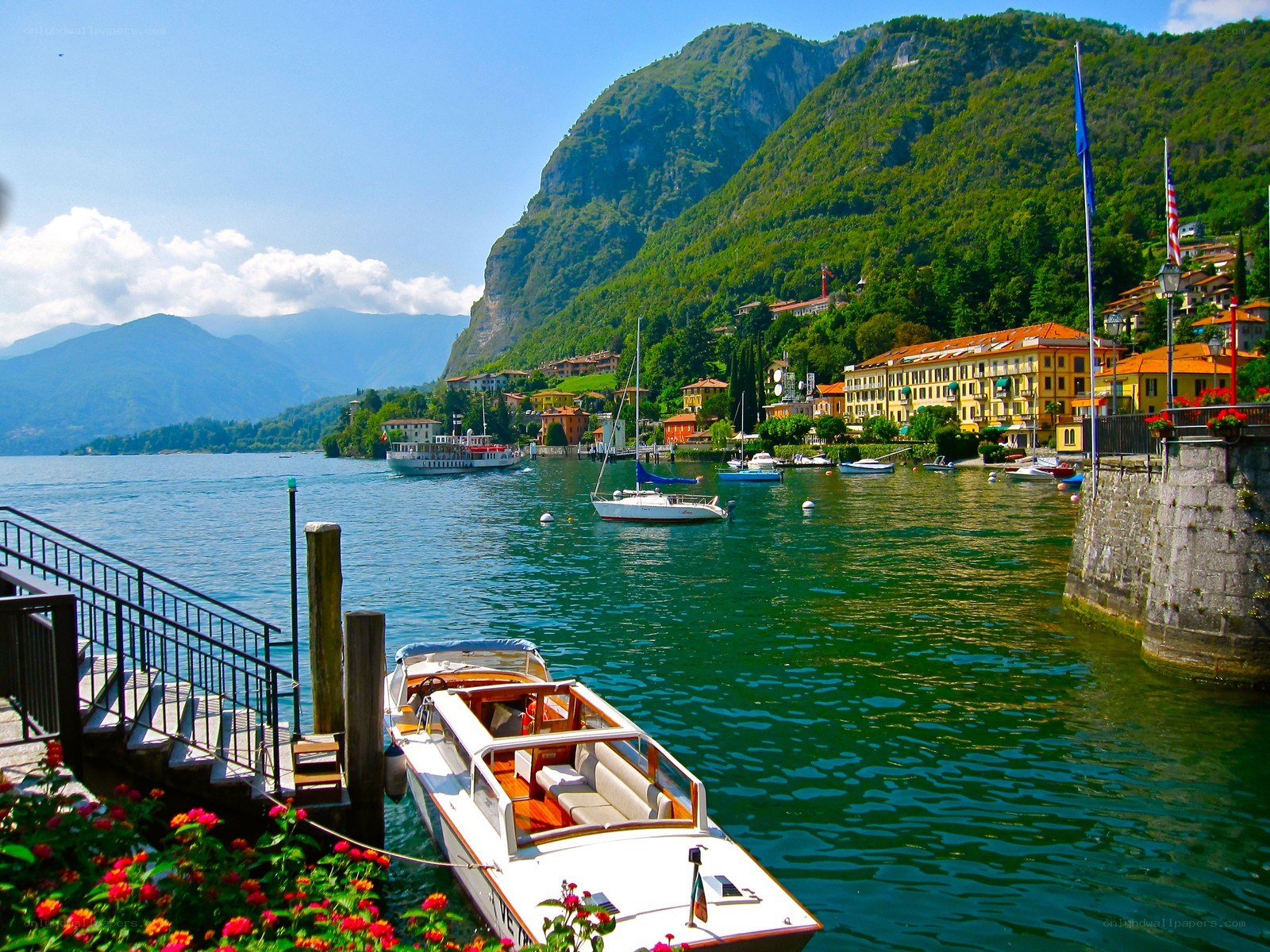 Lake Como village scene