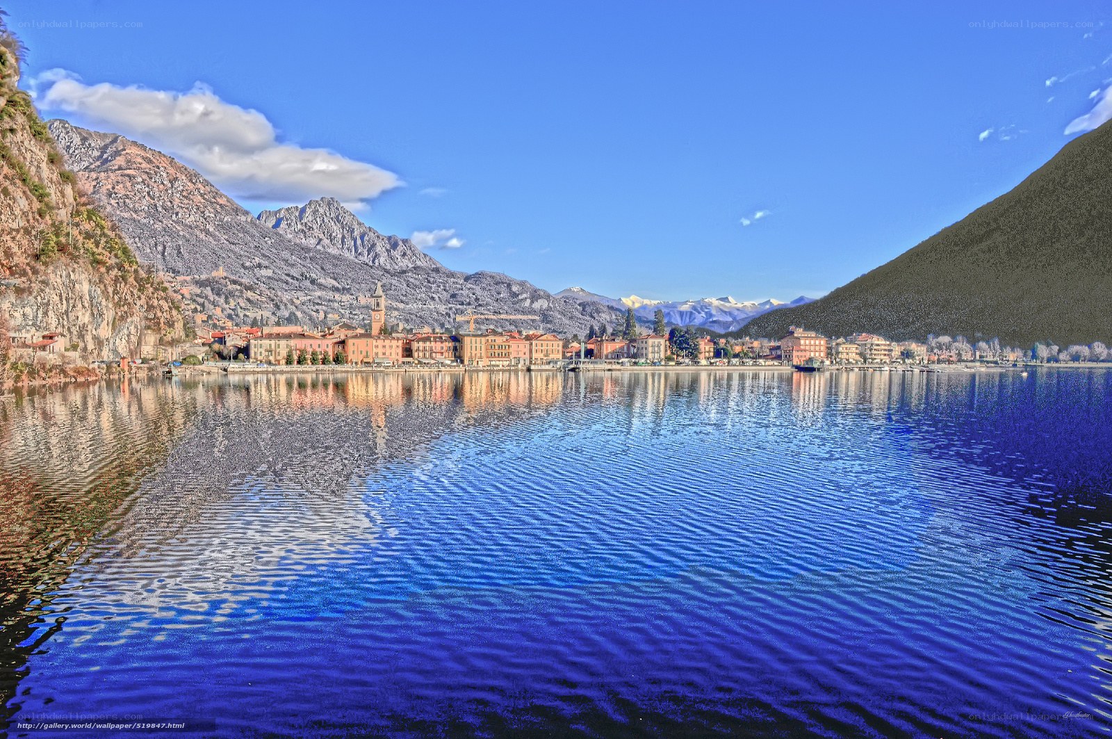 Lake Como village scene