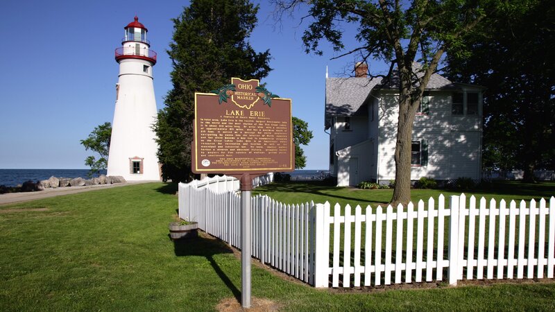 Lake Erie lighthouse scene