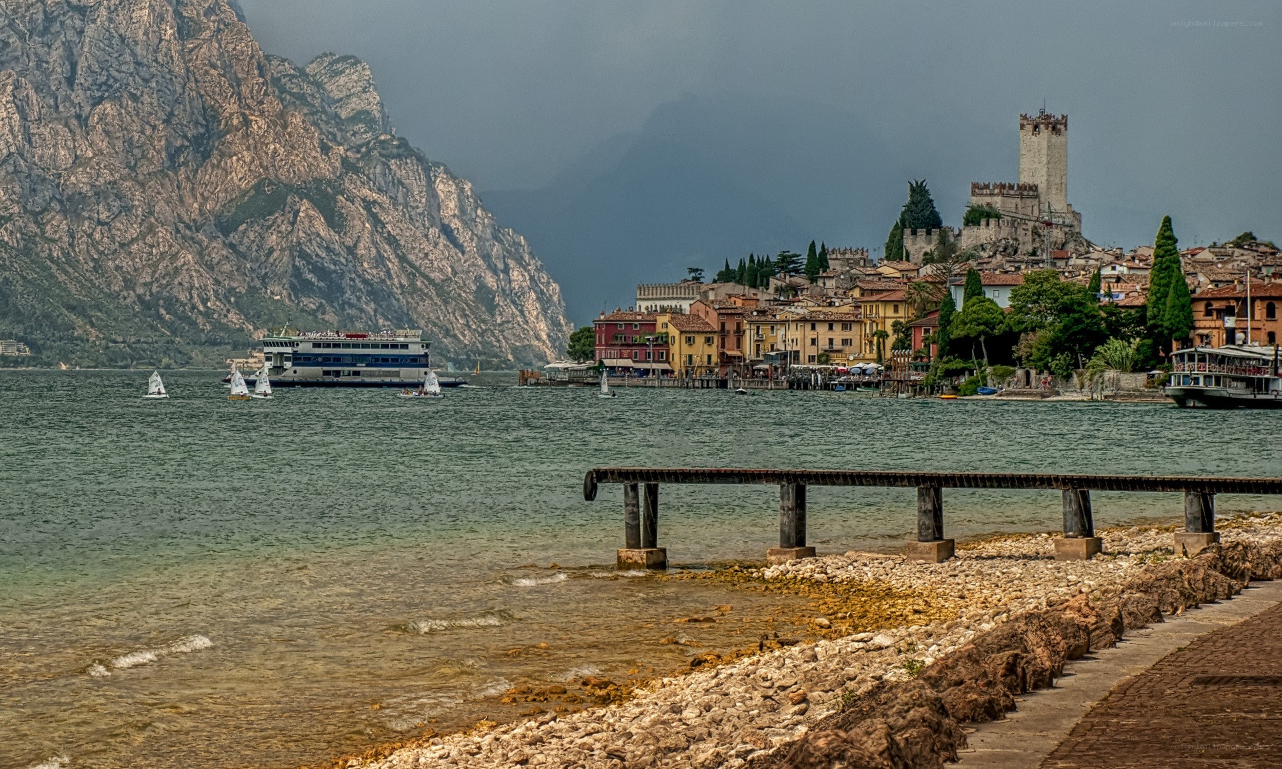 Lake Garda town view