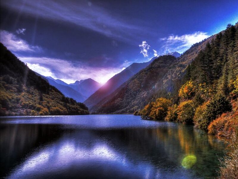 Lake in Mountain Valley — Blue, Dramatic