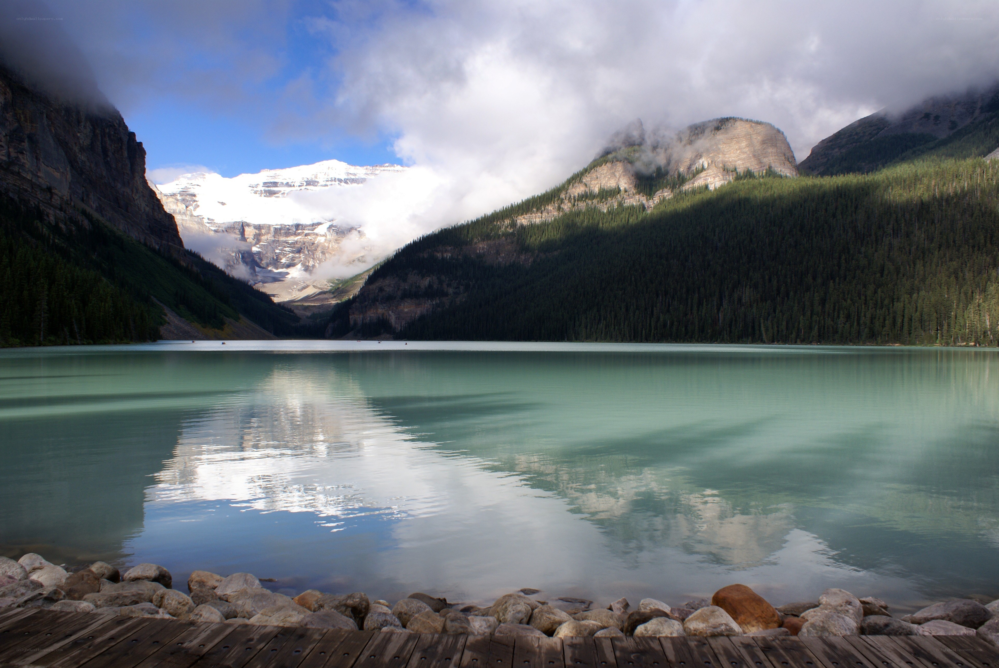 Lake Louise with mountain reflection