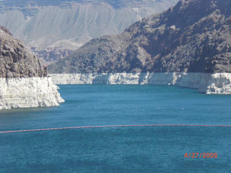 Lake Mead water level