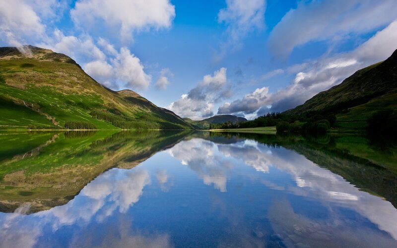 Lake Reflecting Mountains — Blue