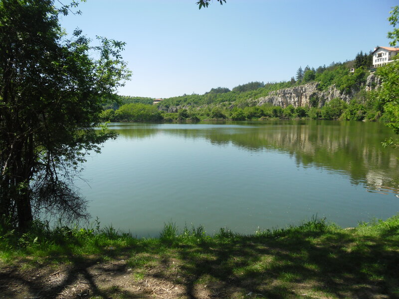 Lake Surrounded by Cliffs — Green