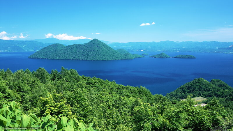 Lake Toya with green islands