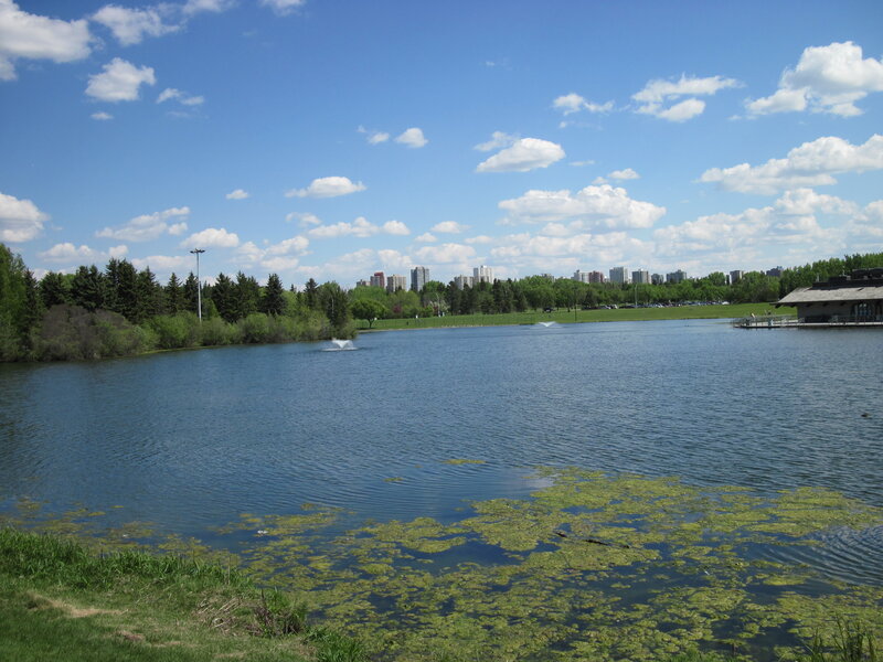 Lake with Fountain — Blue