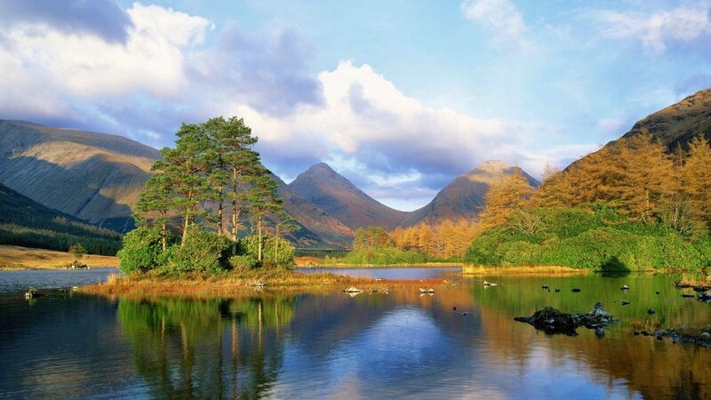 Lake with Island and Mountains — Blue