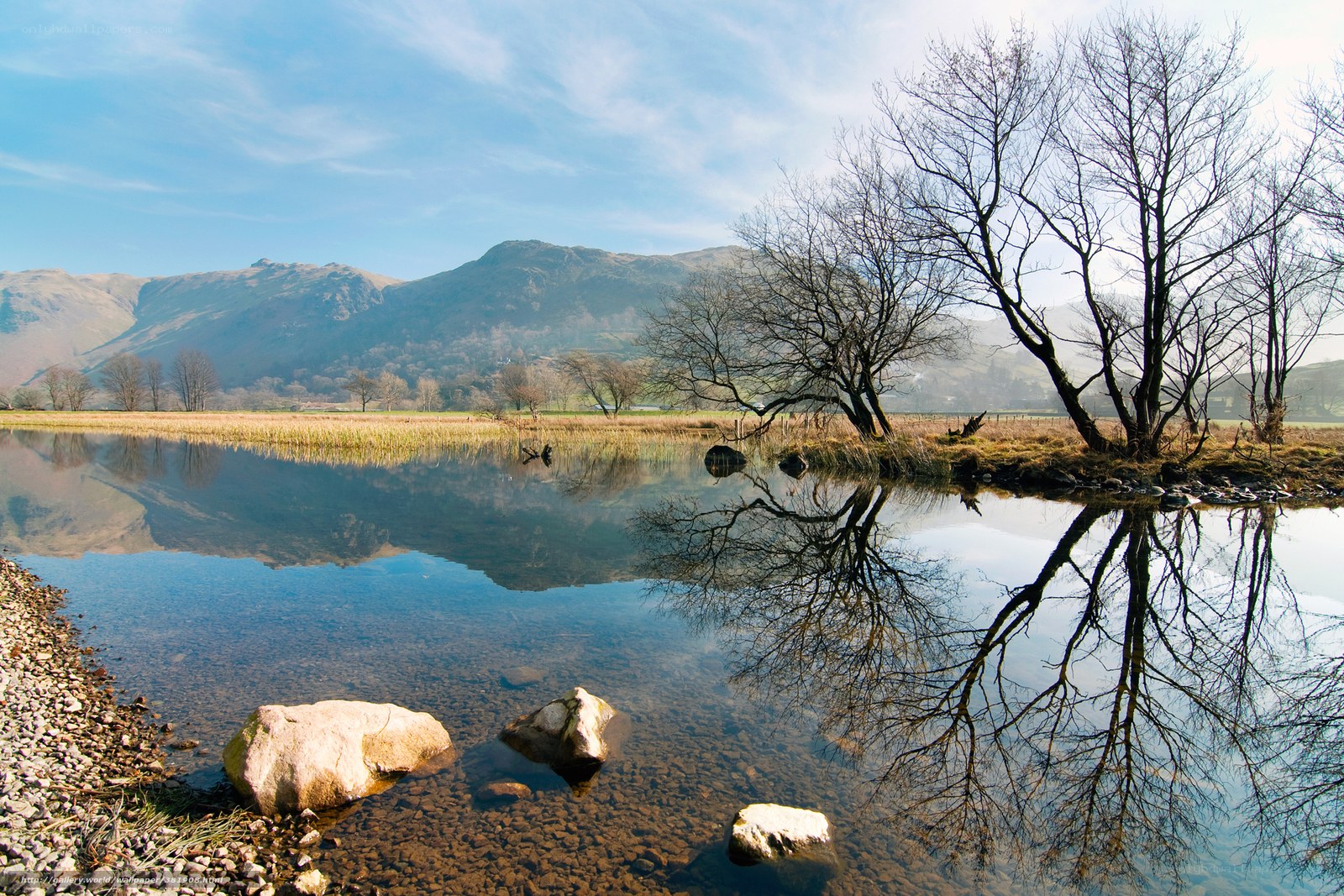 Lake with mountain reflection