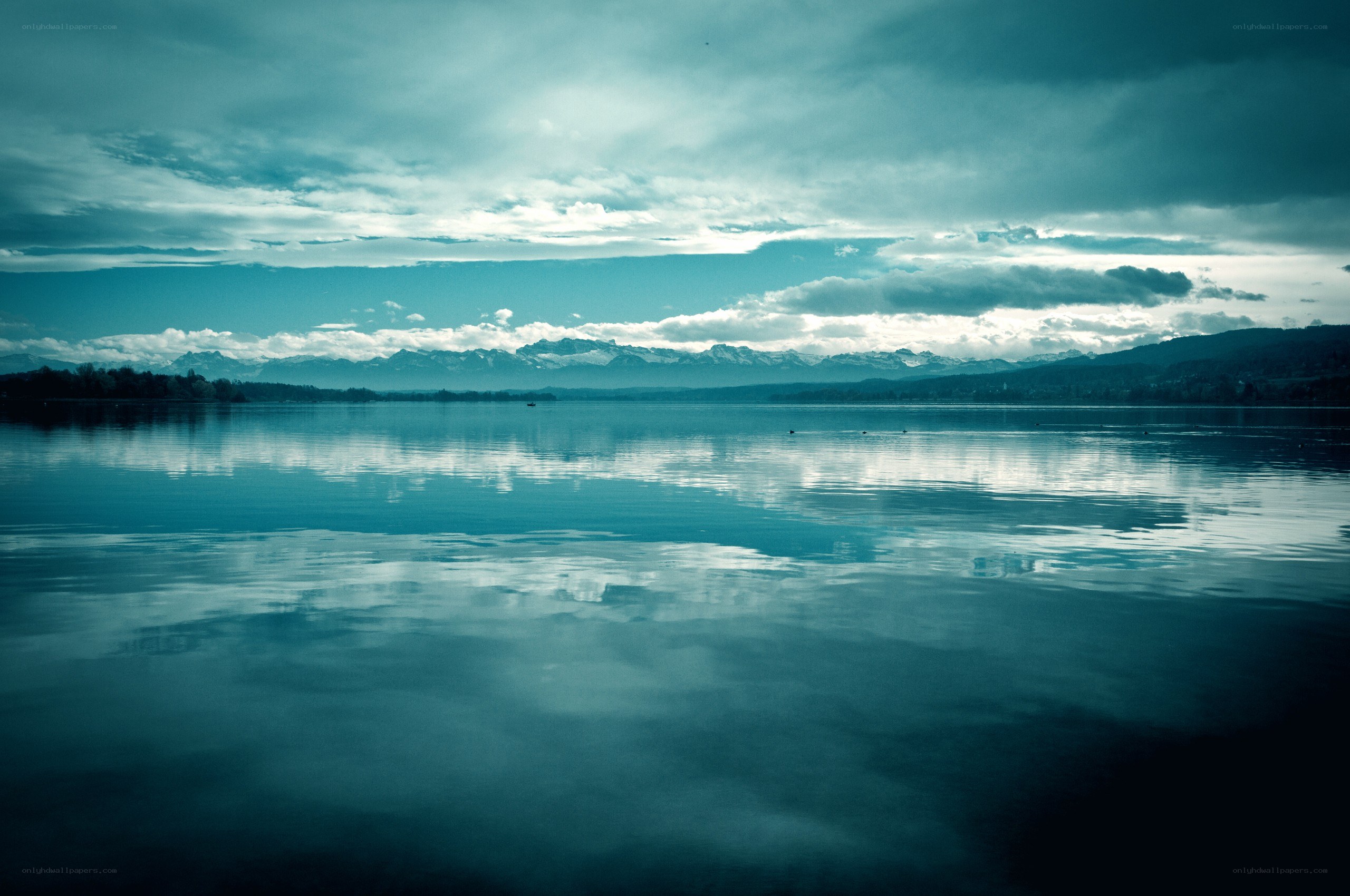 Lake with mountain reflection